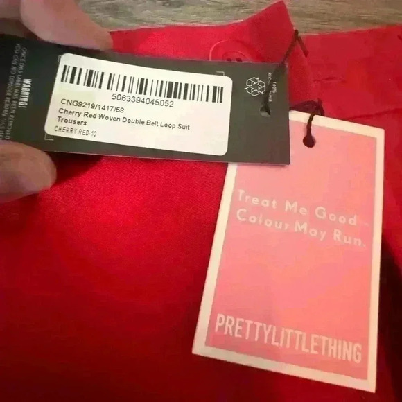 Pretty little thing Cherry Red Woven Double Belt Loop Suit
Trousers - Size 4 & 6 - Picture 5 of 6